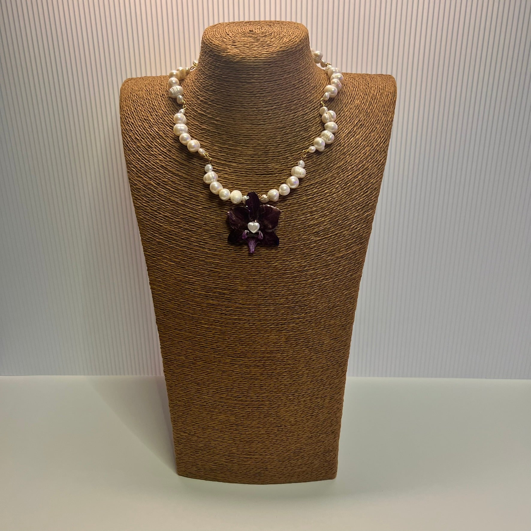 Orchid Heart Pearl Necklace