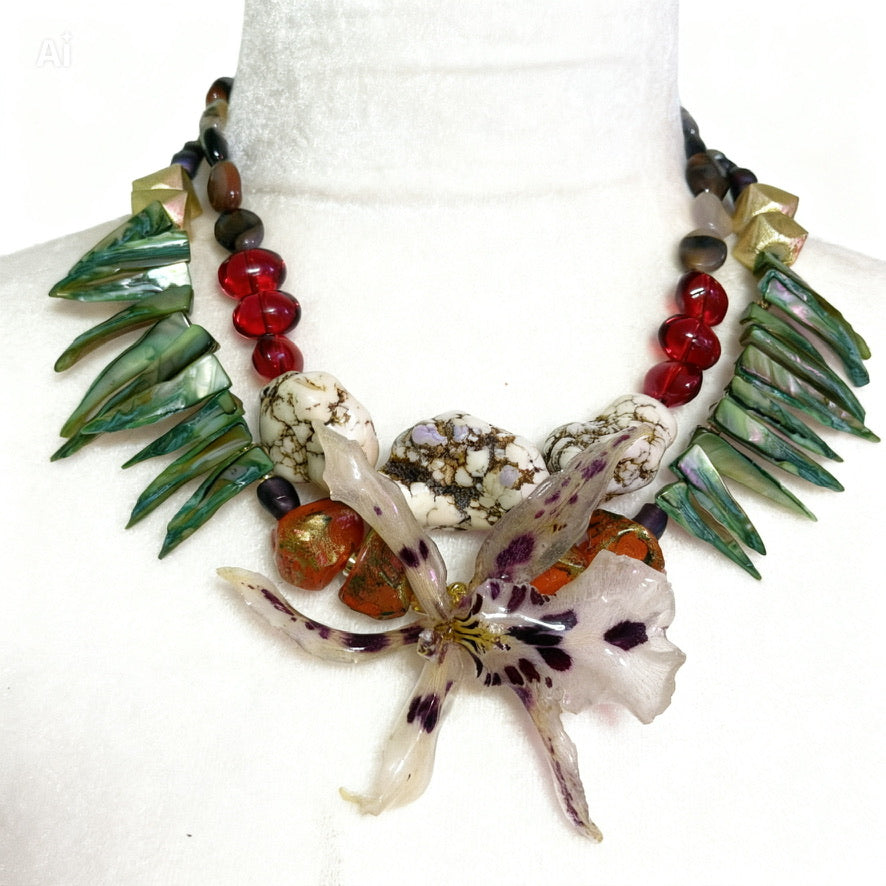 Miltassia Necklace