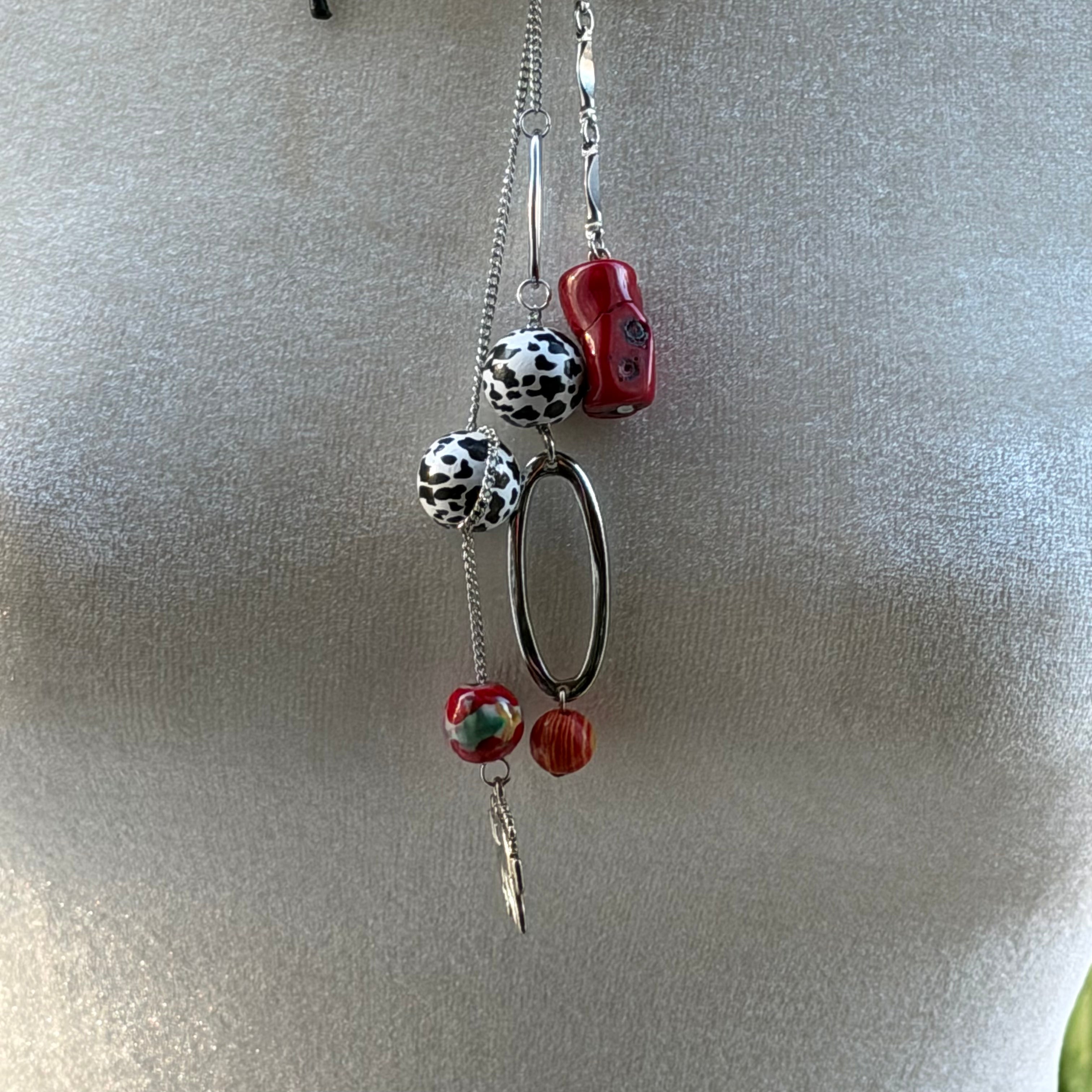 Noiré Necklace