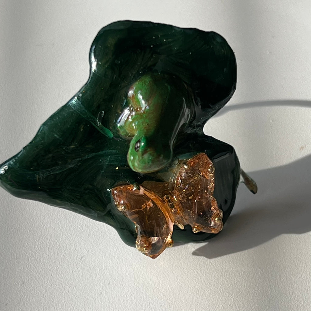 Whimpering Ivy Guardian Ring