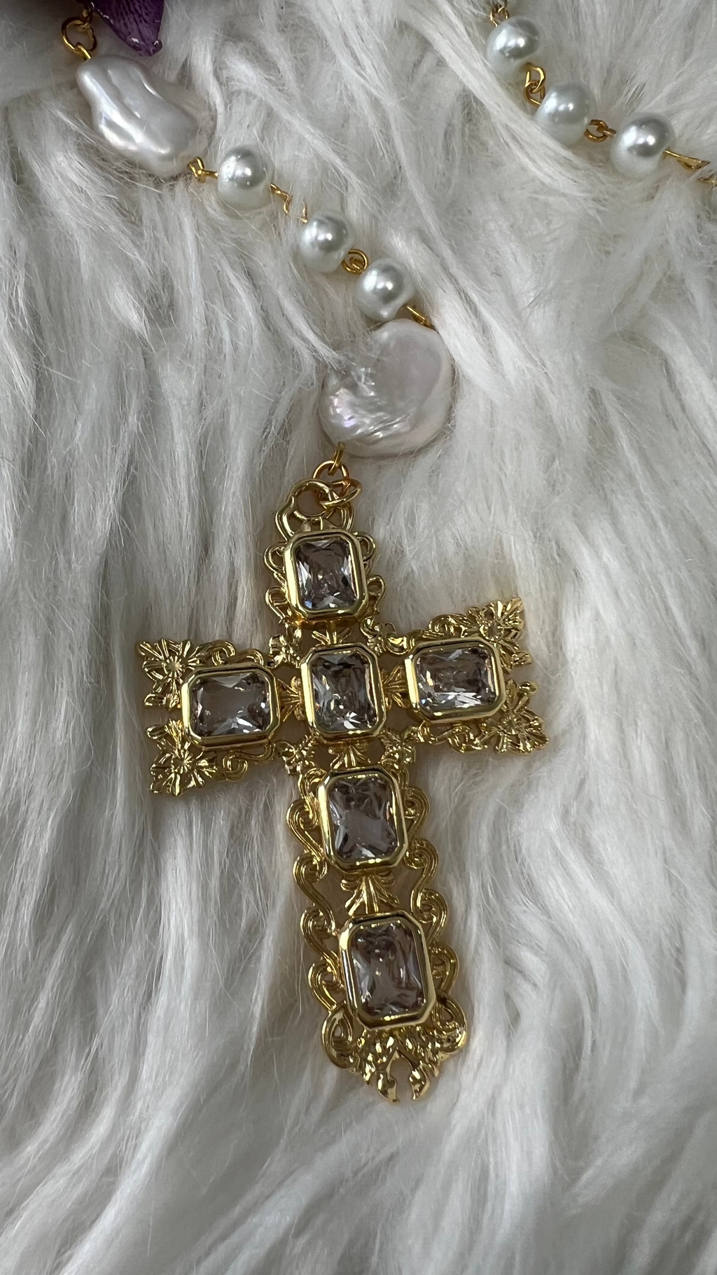 Oracion de la Orquidea Eterna Necklace