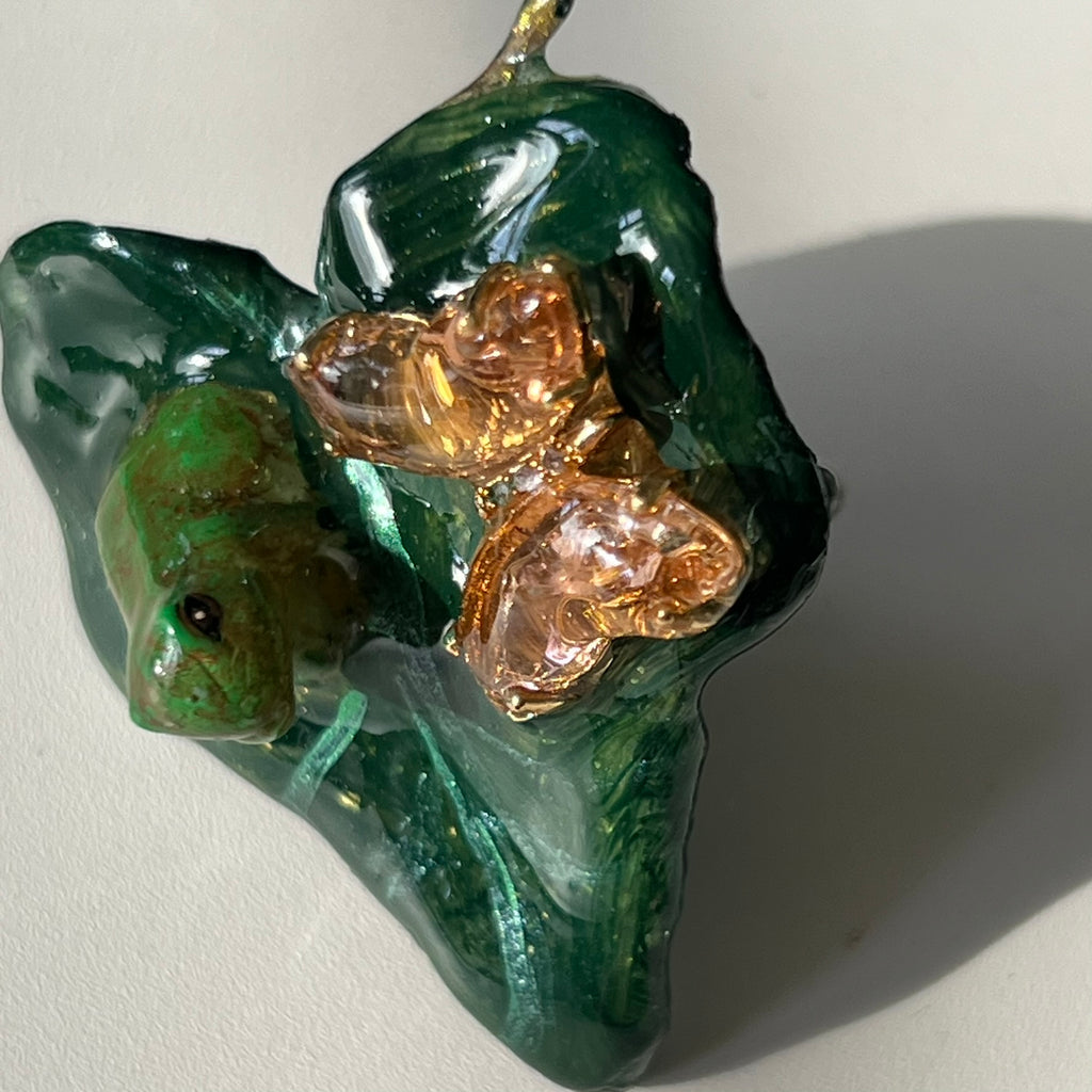 Whimpering Ivy Guardian Ring