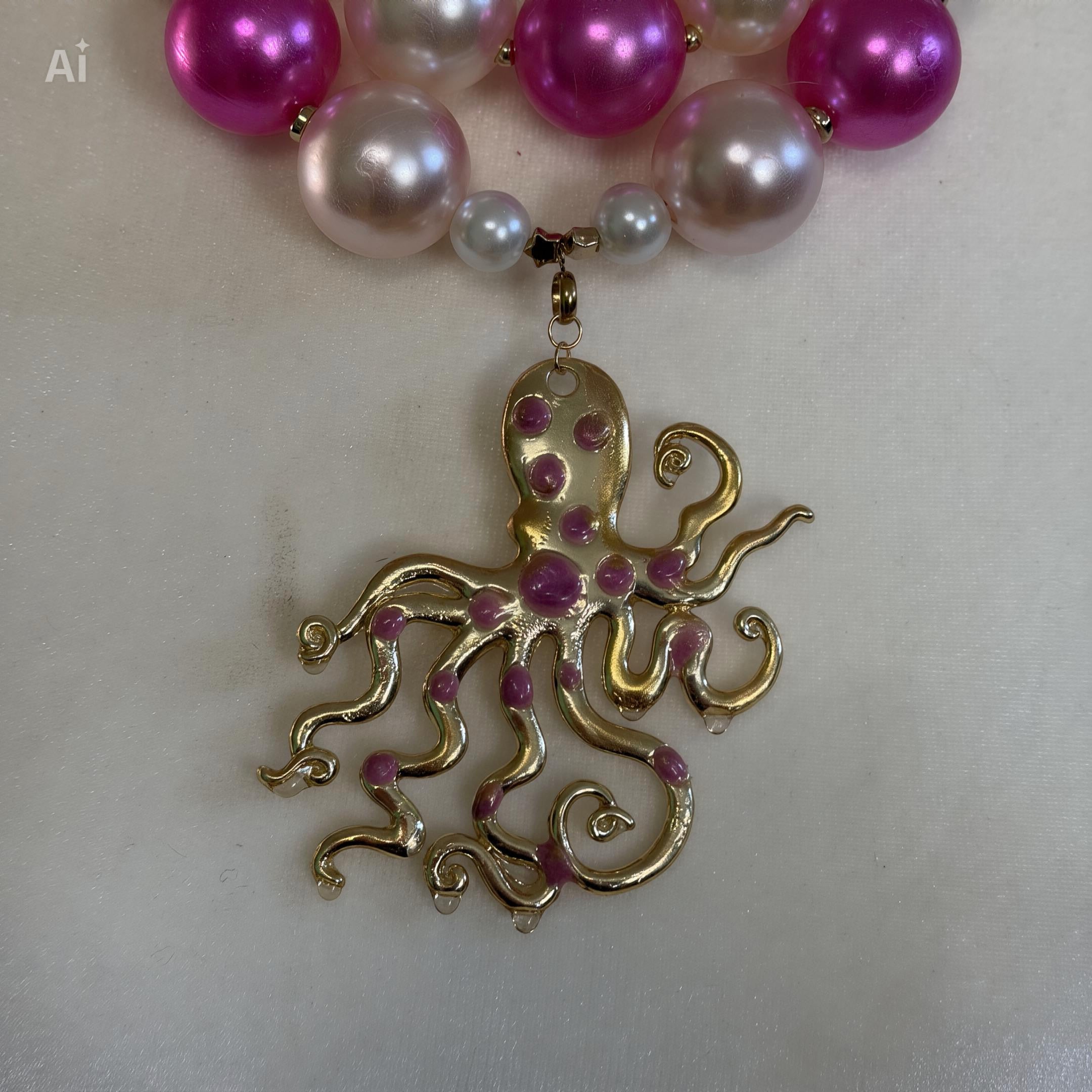Maris Necklace