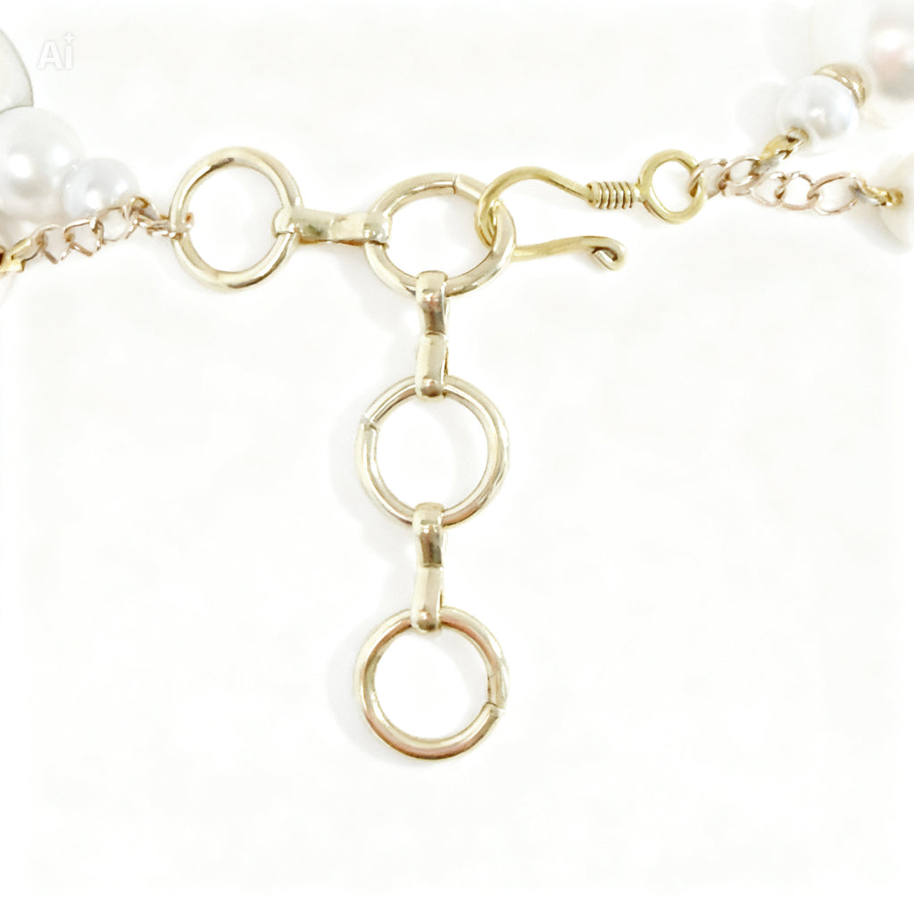 Maris Necklace